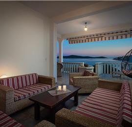 4 Bedroom Villa with Pool near Milna, Brac Island Sleeps 8 